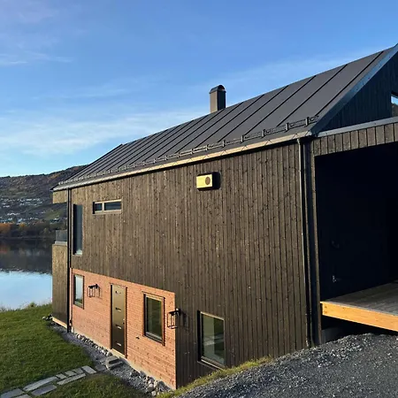 Modern Gem At Hafslovatnet Hafslo