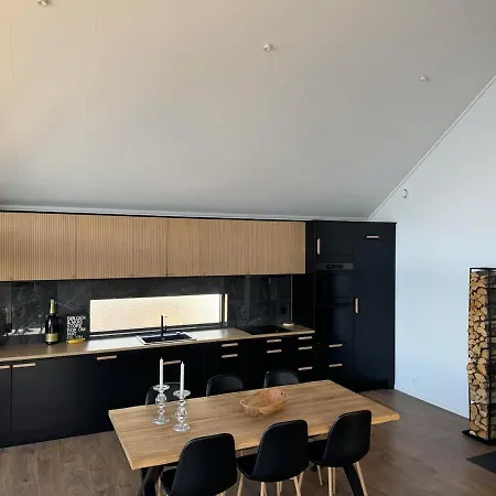 Modern Gem At Hafslovatnet Apartment *