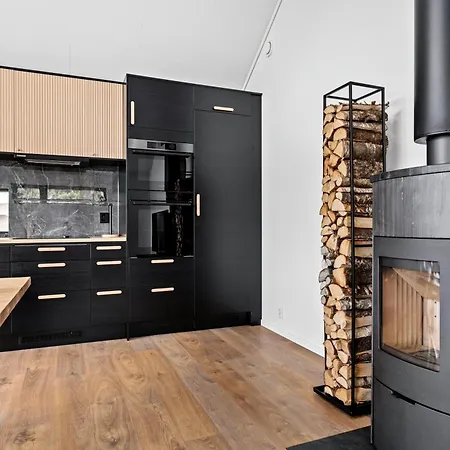 Top-floor Lakefront Near Leilighet Hafslo