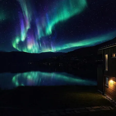 Stunning Lakefront Apartment With Panoramic Views Hafslo