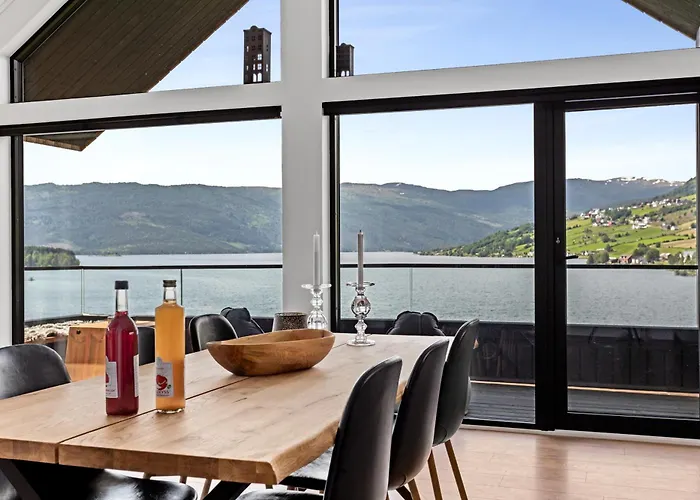 公寓 Stunning Lakefront Apartment With Panoramic Views Hafslo